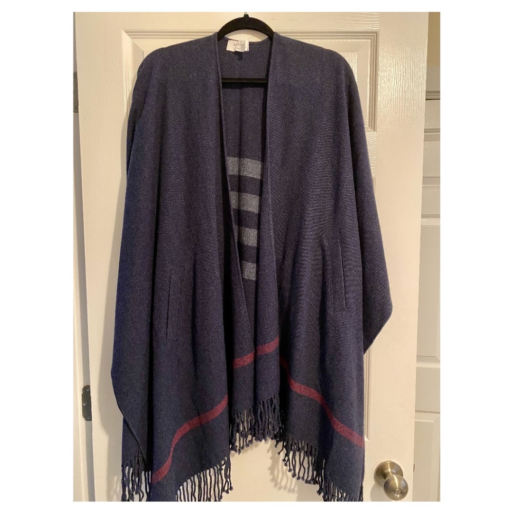 Elegant Navy Blue and Pink Women's Wrap